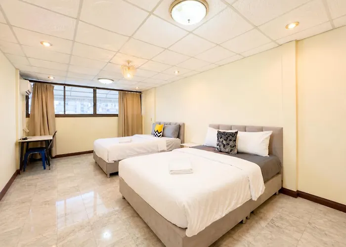 Spacious 3br Townhouse W Rooftop Near Bts Villa *